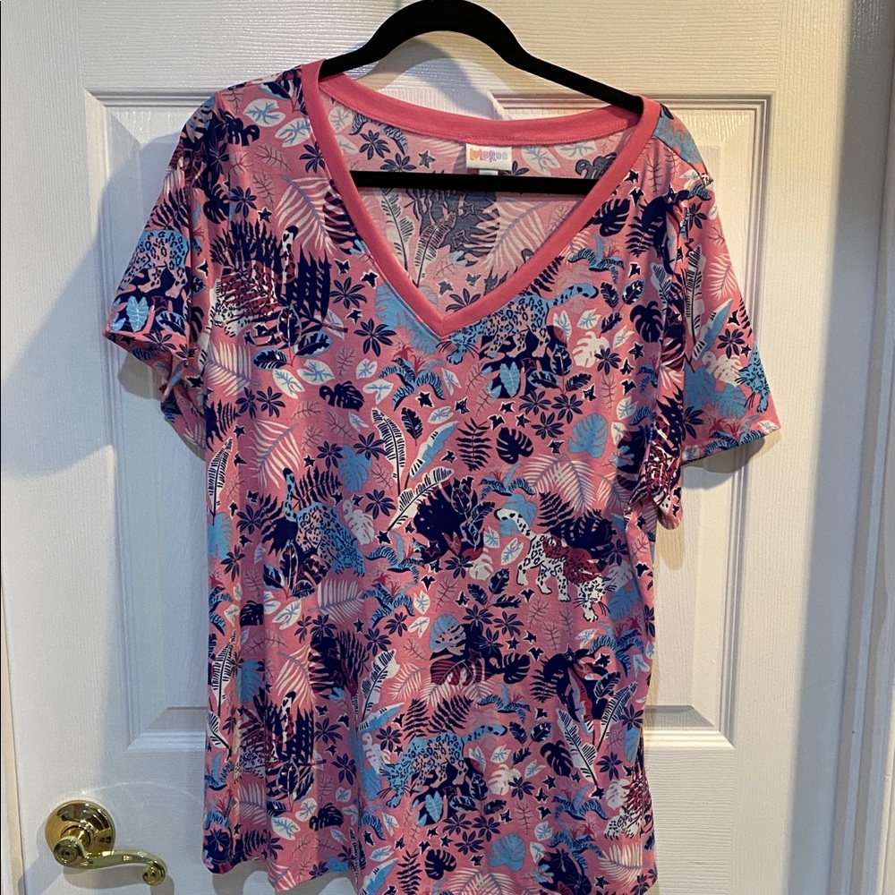 Lularoe v neck christy top 2xl